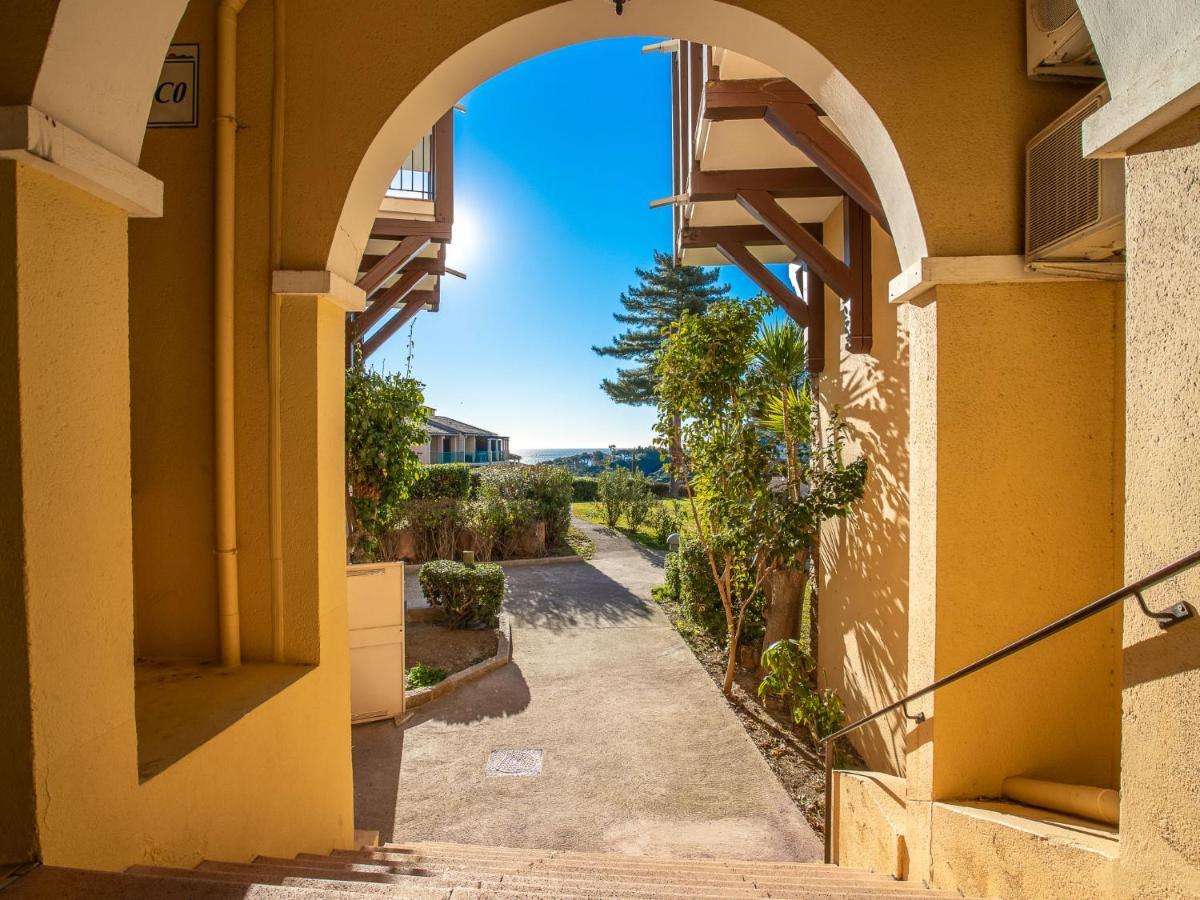 Apartment Village Cap Esterel - Le Village-9 By Interhome Saint-Raphaël 外观 照片