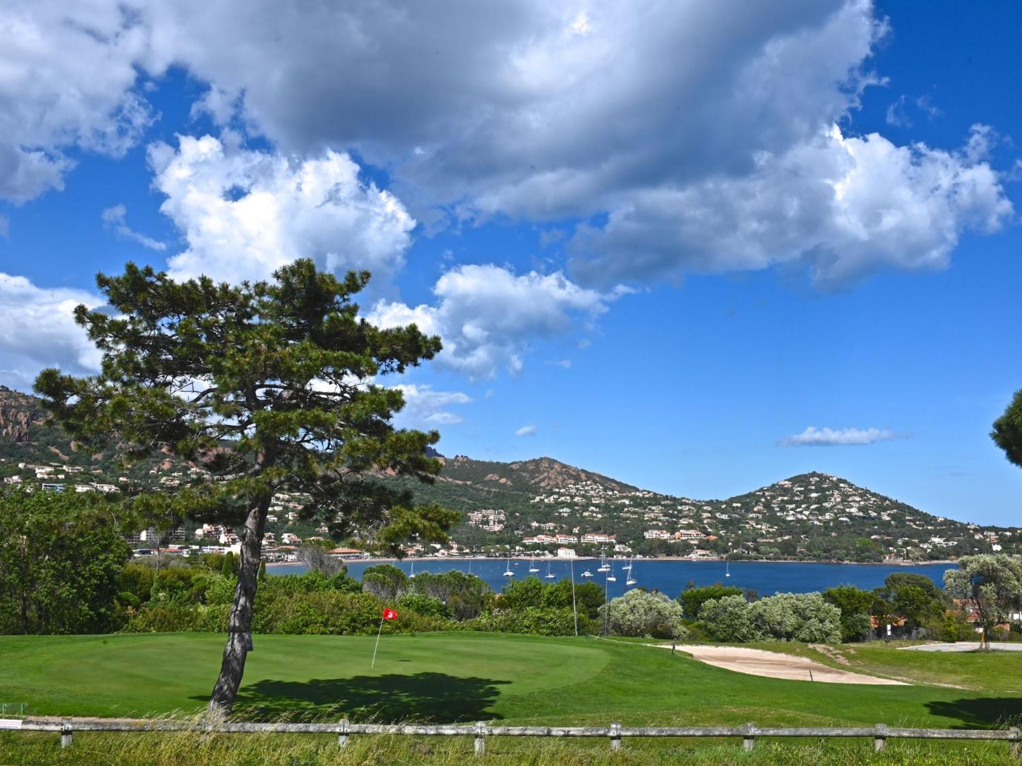 Apartment Village Cap Esterel - Le Village-9 By Interhome Saint-Raphaël 外观 照片