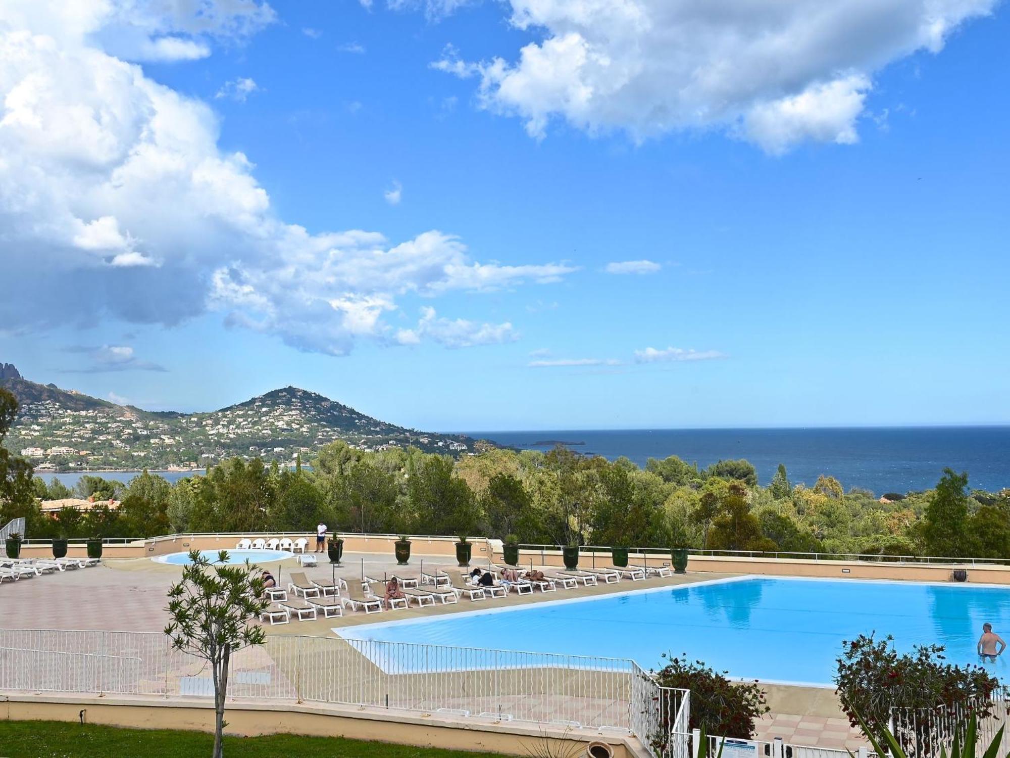 Apartment Village Cap Esterel - Le Village-9 By Interhome Saint-Raphaël 外观 照片