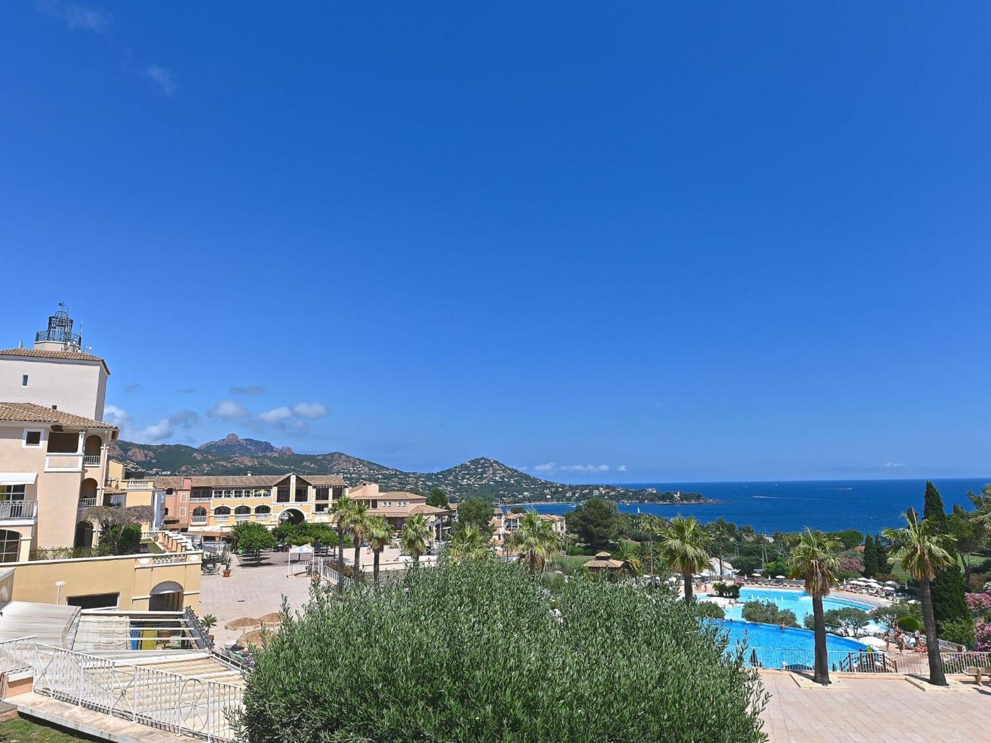 Apartment Village Cap Esterel - Le Village-9 By Interhome Saint-Raphaël 外观 照片