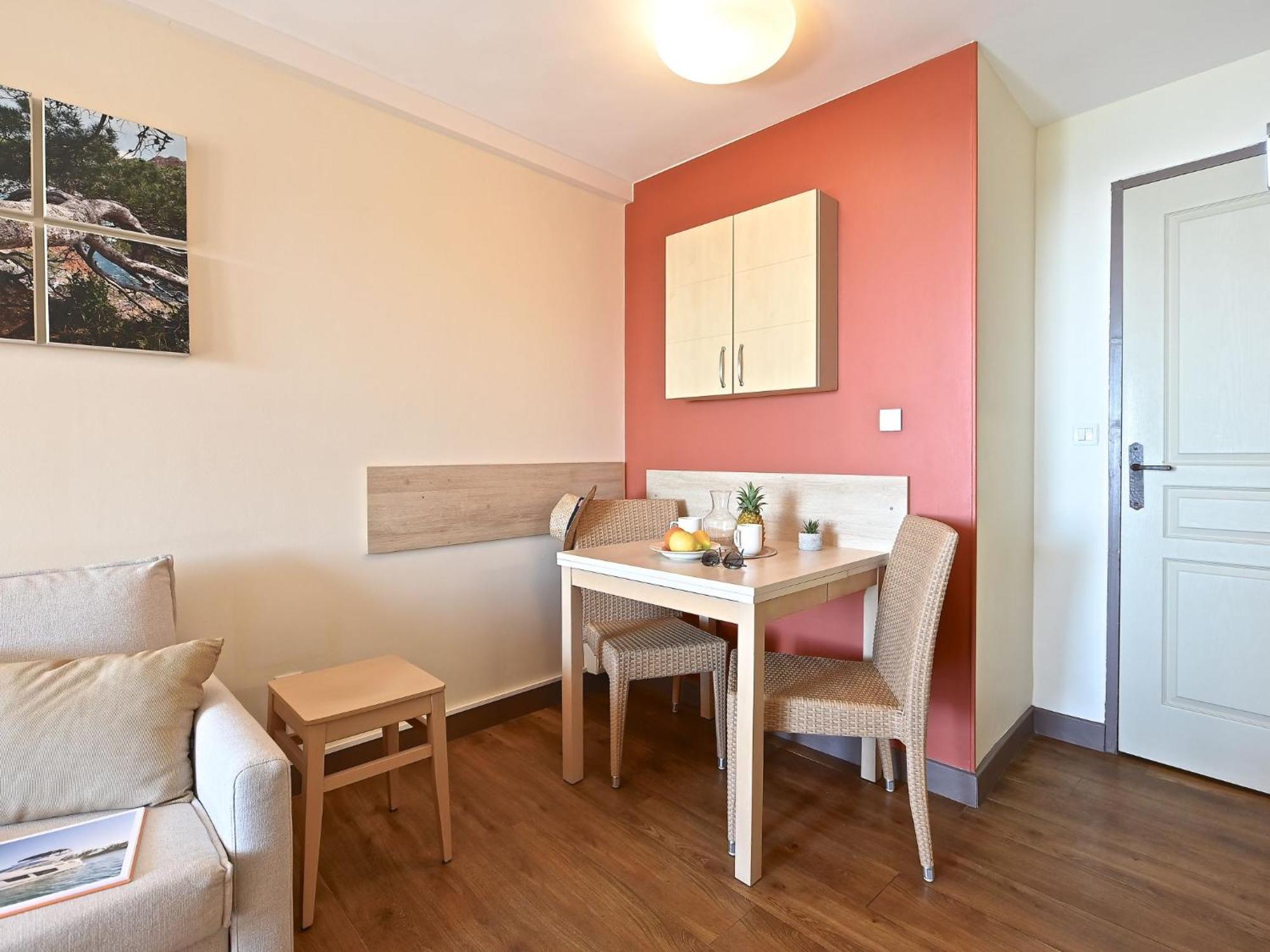 Apartment Village Cap Esterel - Le Village-9 By Interhome Saint-Raphaël 外观 照片