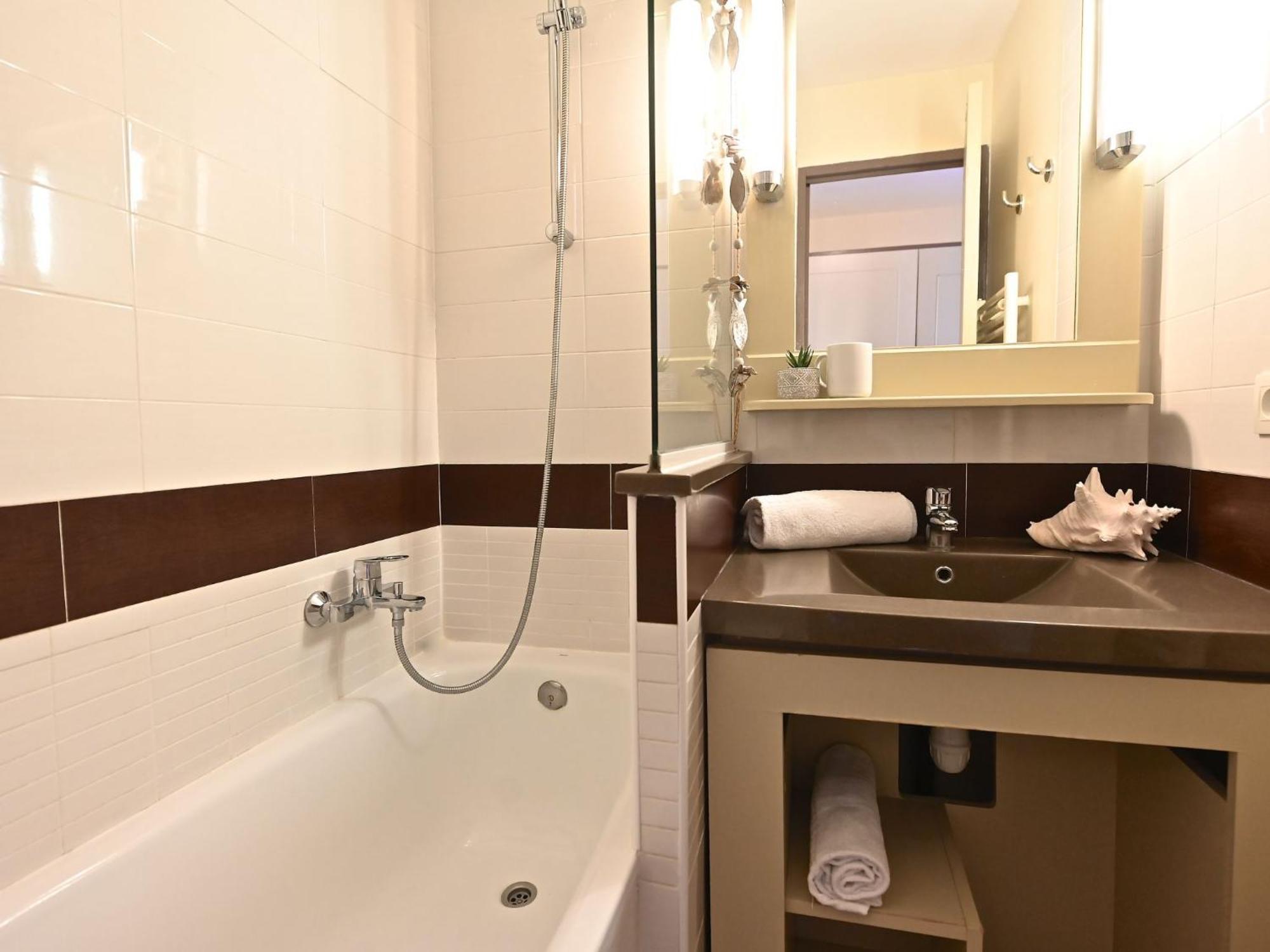 Apartment Village Cap Esterel - Le Village-9 By Interhome Saint-Raphaël 外观 照片