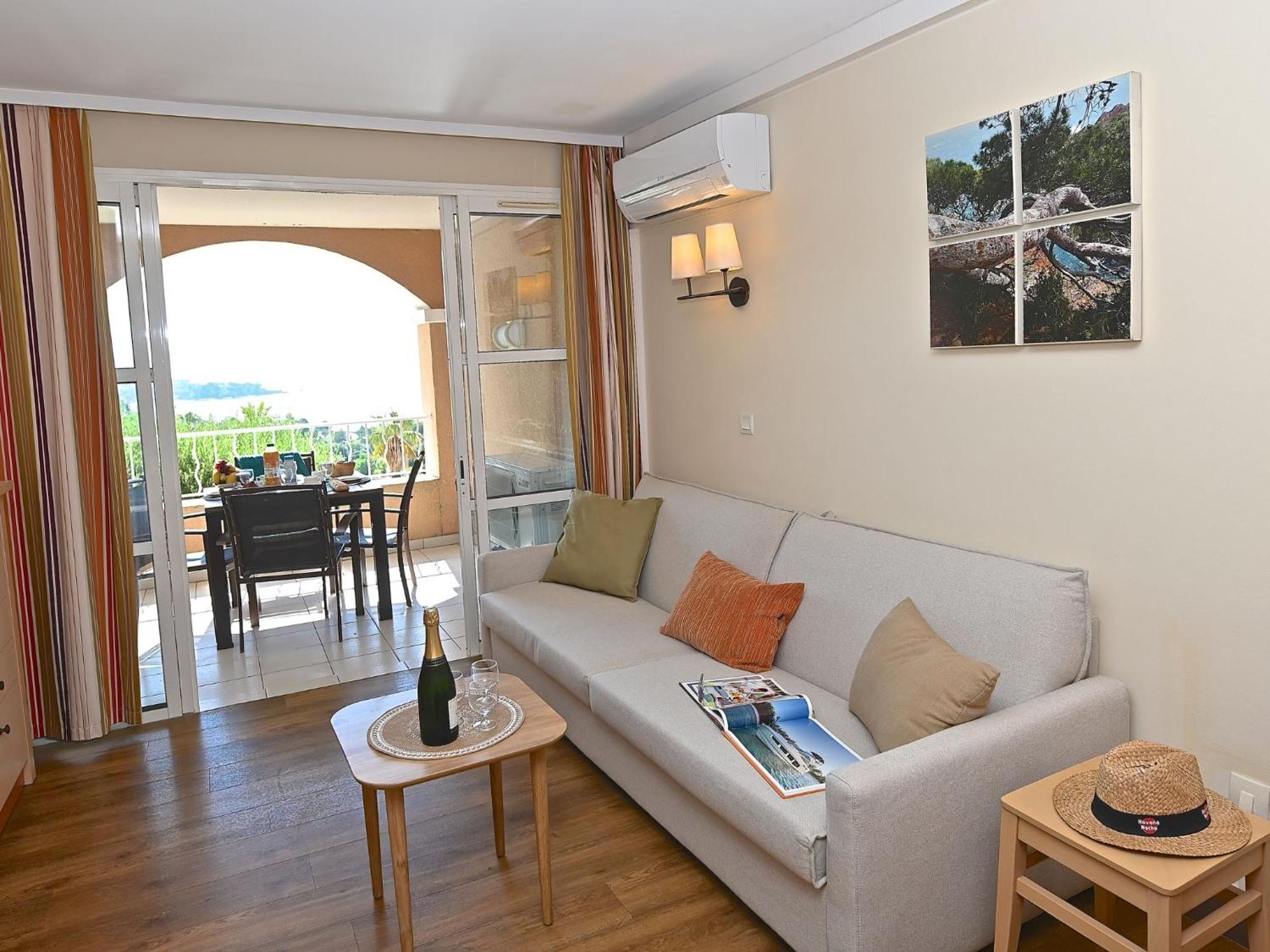 Apartment Village Cap Esterel - Le Village-9 By Interhome Saint-Raphaël 外观 照片