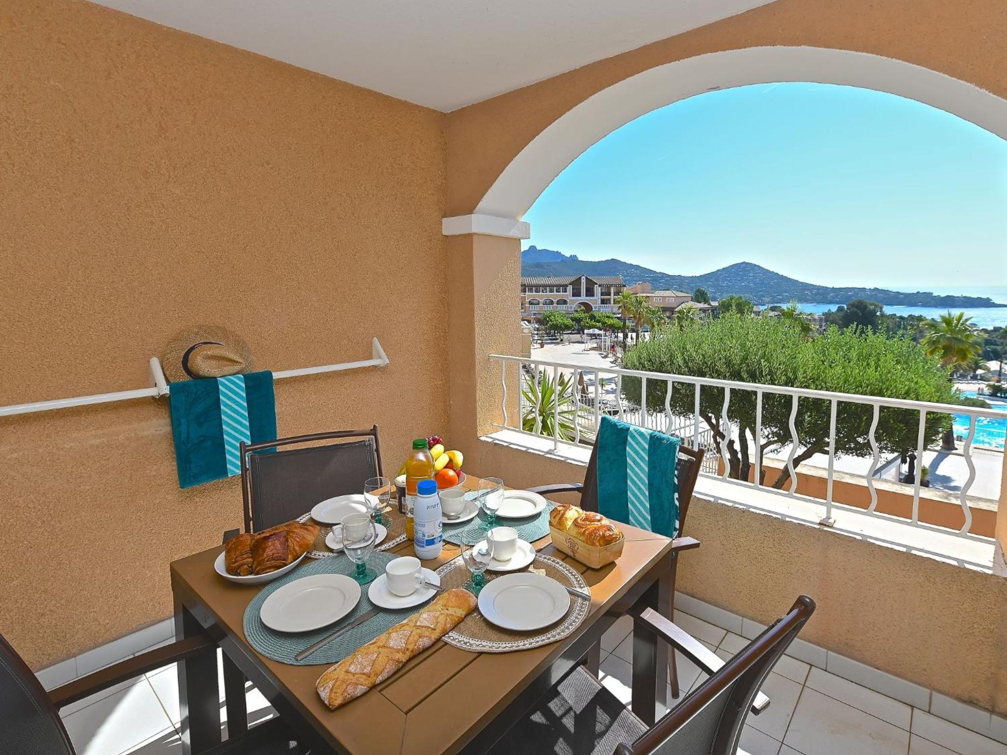 Apartment Village Cap Esterel - Le Village-9 By Interhome Saint-Raphaël 外观 照片